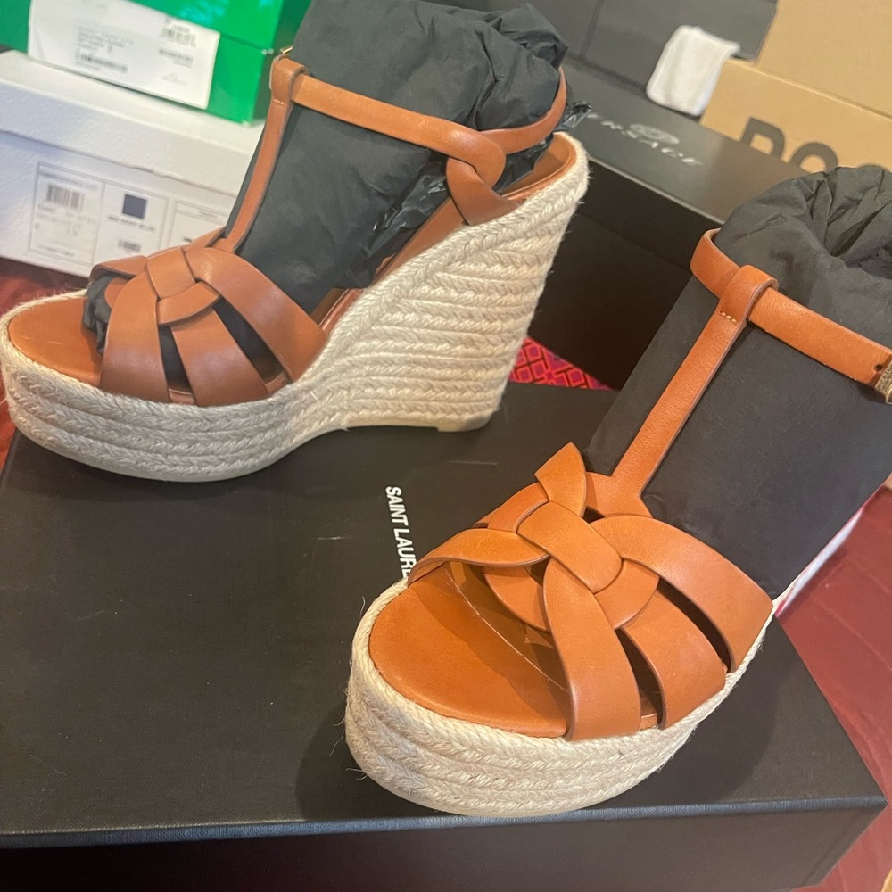 Saint Laurent Platform New